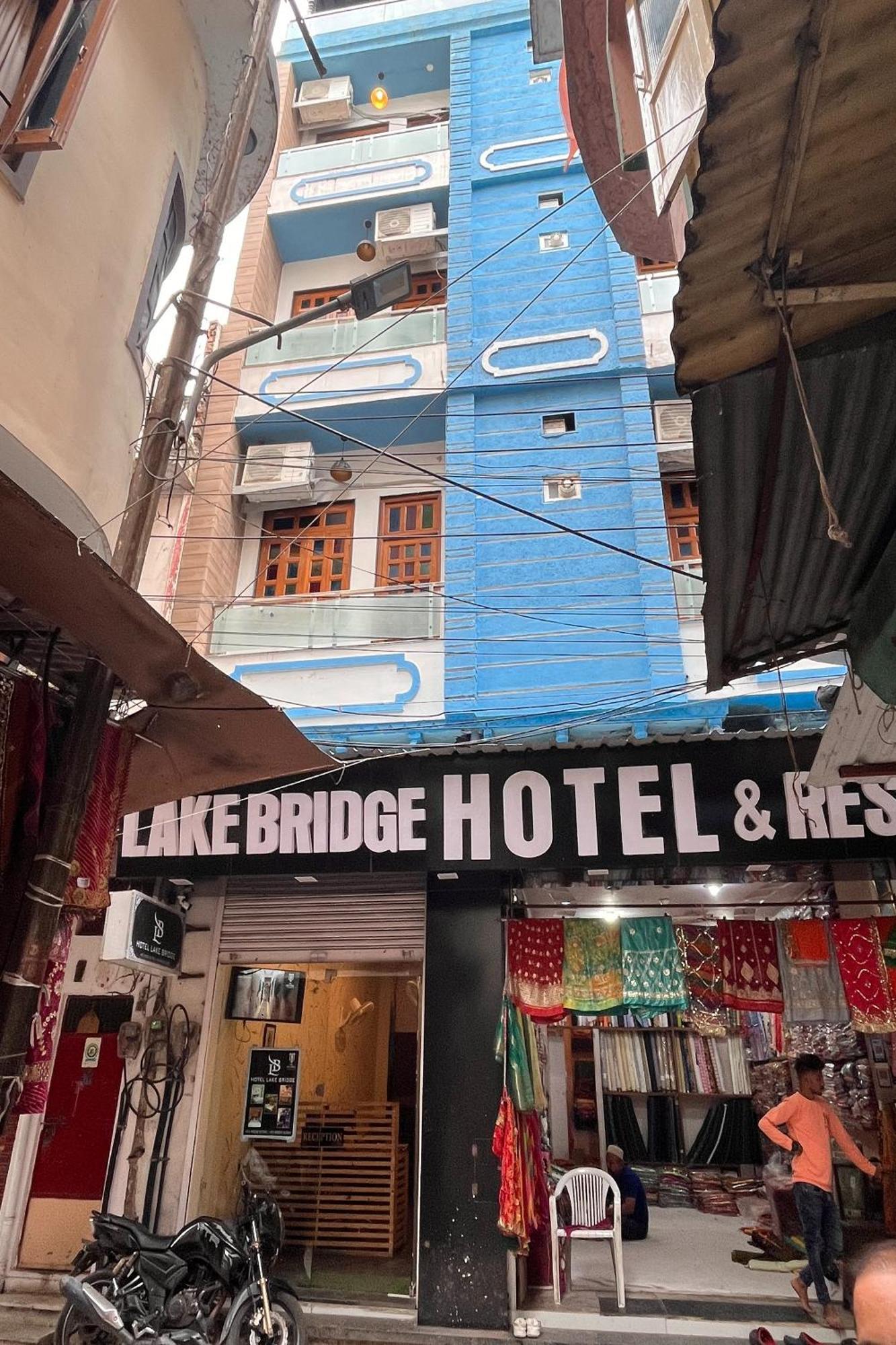 Hotel Lake Bridge Udaipur Exterior foto